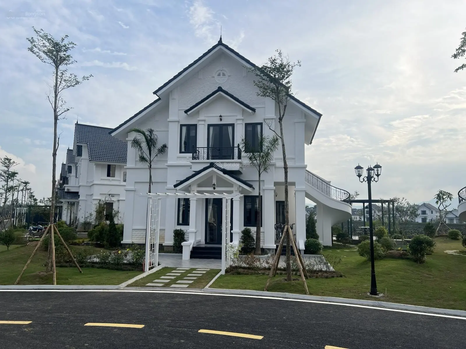 Bán biệt thự BT-27.02 Thanh Liên Wyndham - Vườn Vua Resort & Villas, View hồ Sen. LH 0936 383 ***