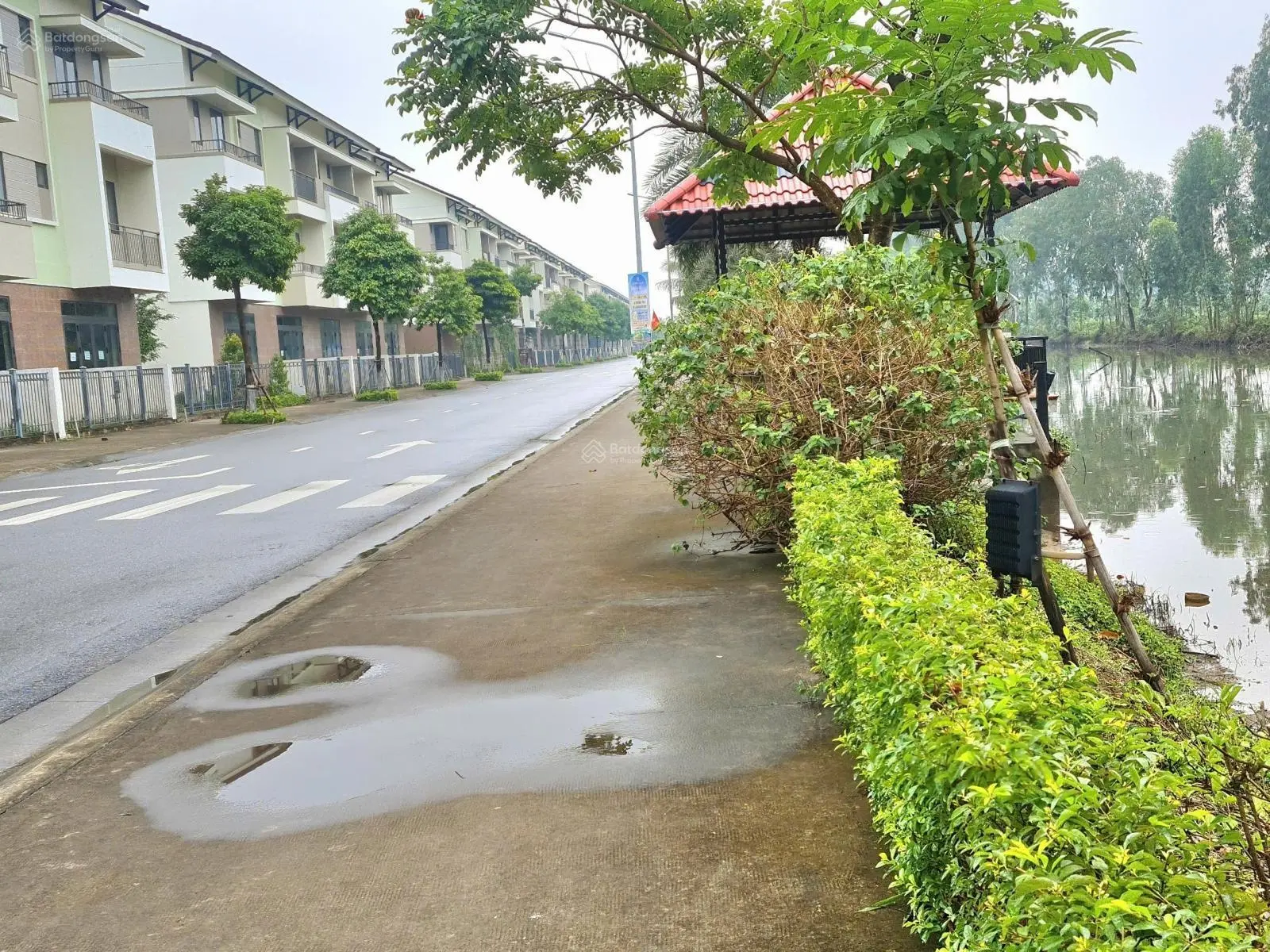 Bán căn áp góc shophouse 90m2. View công viên sông. Sát chợ vải Ninh Hiệp