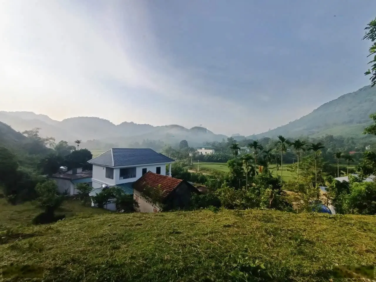 Bán nhanh gần 800m view cực đỉnh tại yên trung thạch thất view cao thoáng giá 3 tỷ, l/h; 0974 715 ***