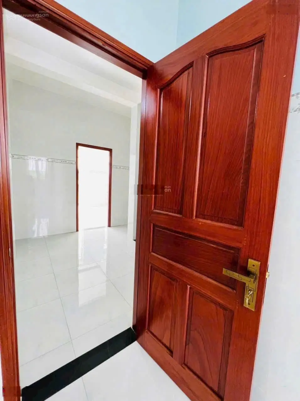 Nhà 1 trệt 2 lầu diện tích 191,1m2 (6x32) ngay giáp Vinhomes Grand Park, giá bán 7,950 tỷ