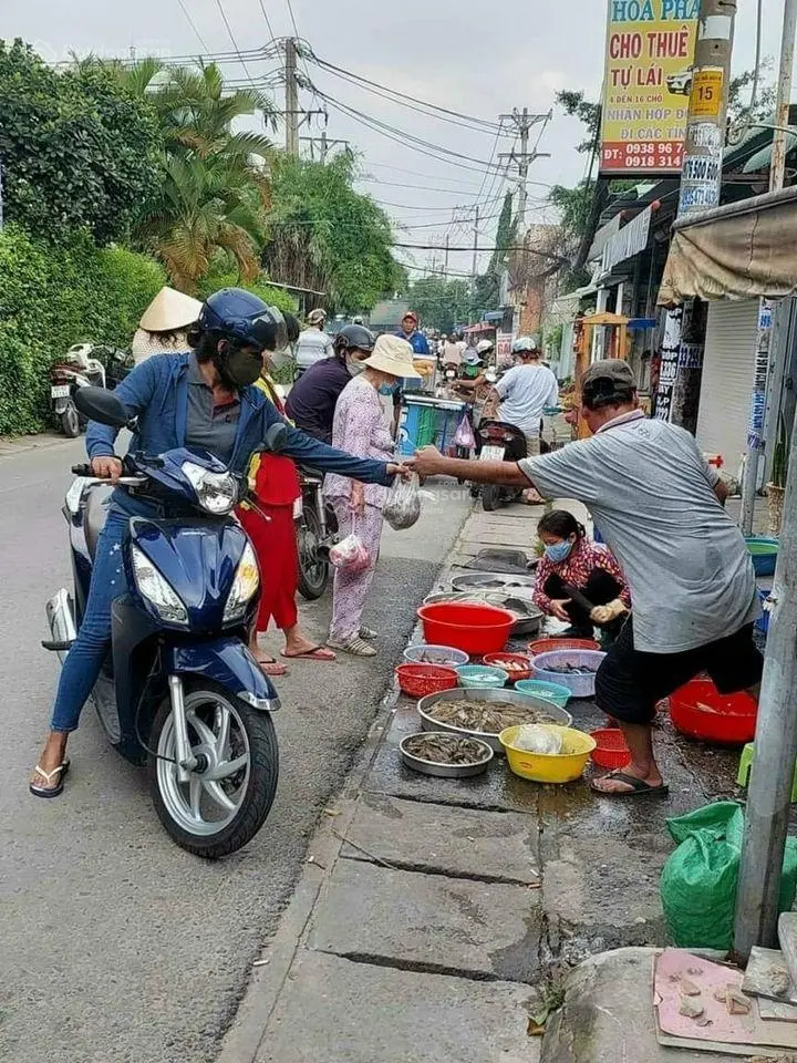 Nhà mặt tiền 95m2 (5x19)m tại Tân Thới Nhì 9, Hóc Môn. Tiện kinh doanh buôn bán. Sổ hồng 1tỷ450