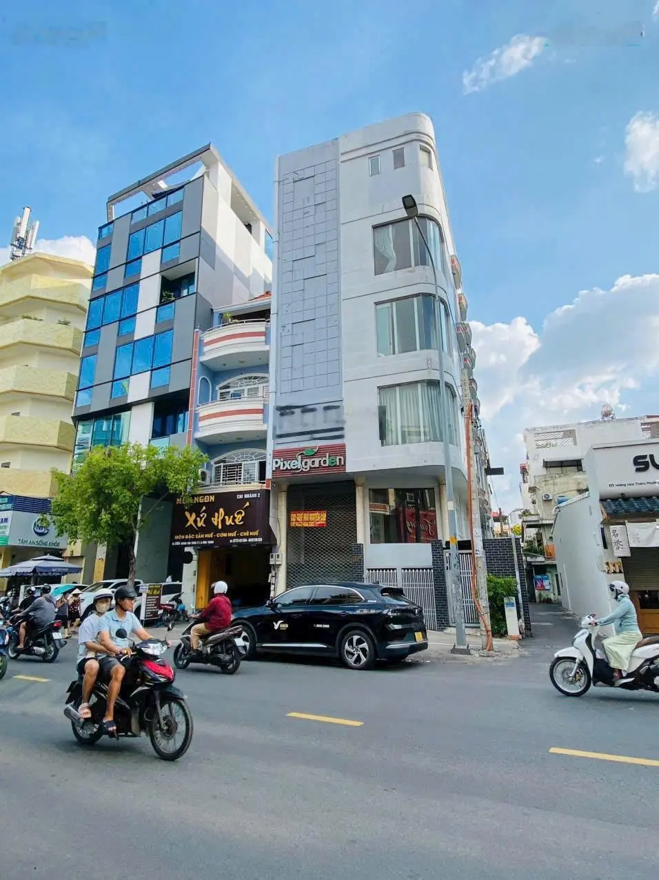 23 tỷ có ngay tòa building 6m x 23m hầm 5 lầu thang máy MT Đỗ Xuân Hợp đoạn đẹp nhất 0768 999 ***