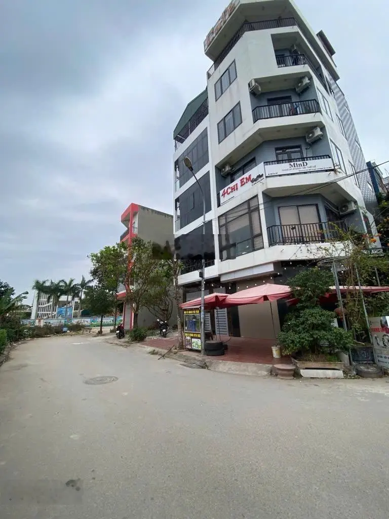 Bán nhà Lê Trọng Tấn Hà Đông, vỉa hè rộng kinh doanh đỉnh, view biệt thự, dt: 55m2, giá : 12,4 tỷ