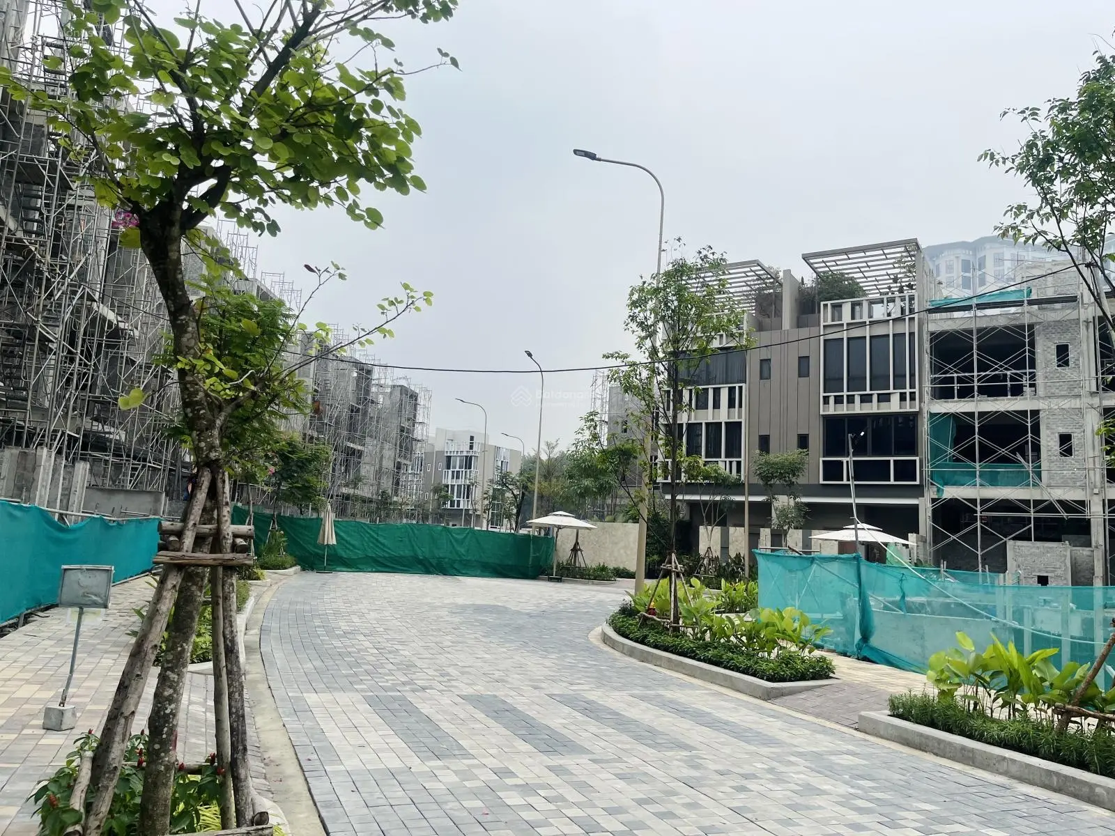 Biệt thự song lập trong khu compound vip nhất Bình Dương, view hồ công viên, 20% nhận nhà ngay