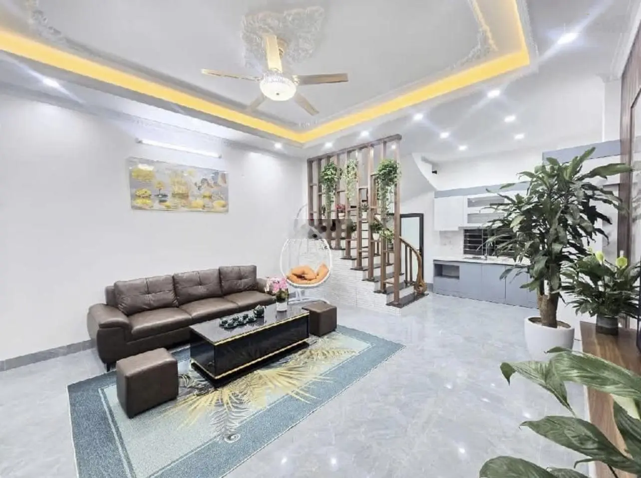 Nhà riêng Thanh Trì 40m2, 4 tầng, nội thất đầy đủ, hiện đại