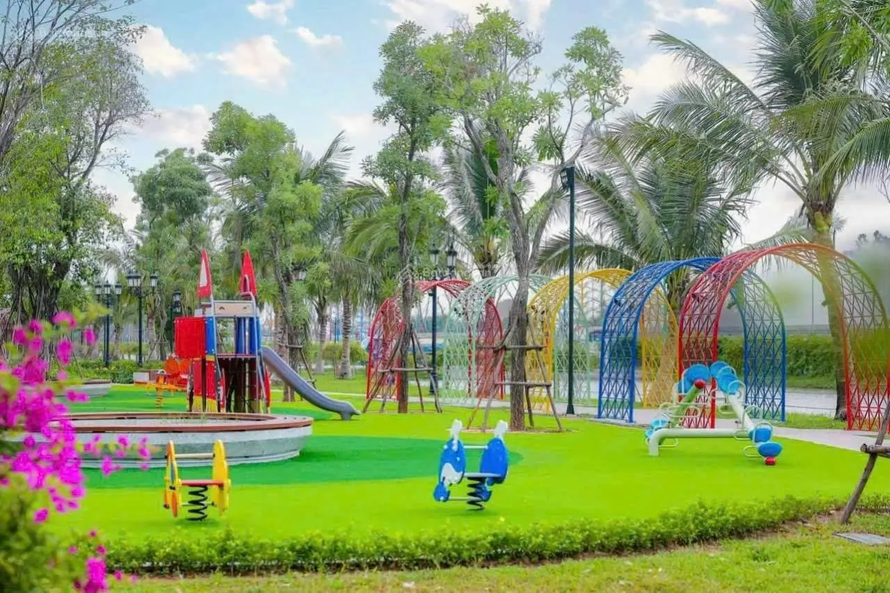 Bán gấp biệt thự 5 tầng 5PN 4WC 220m2 sàn nhà gần công viên VH OCean Park 2 sẵn sổ đỏ giá 8,5 tỷ