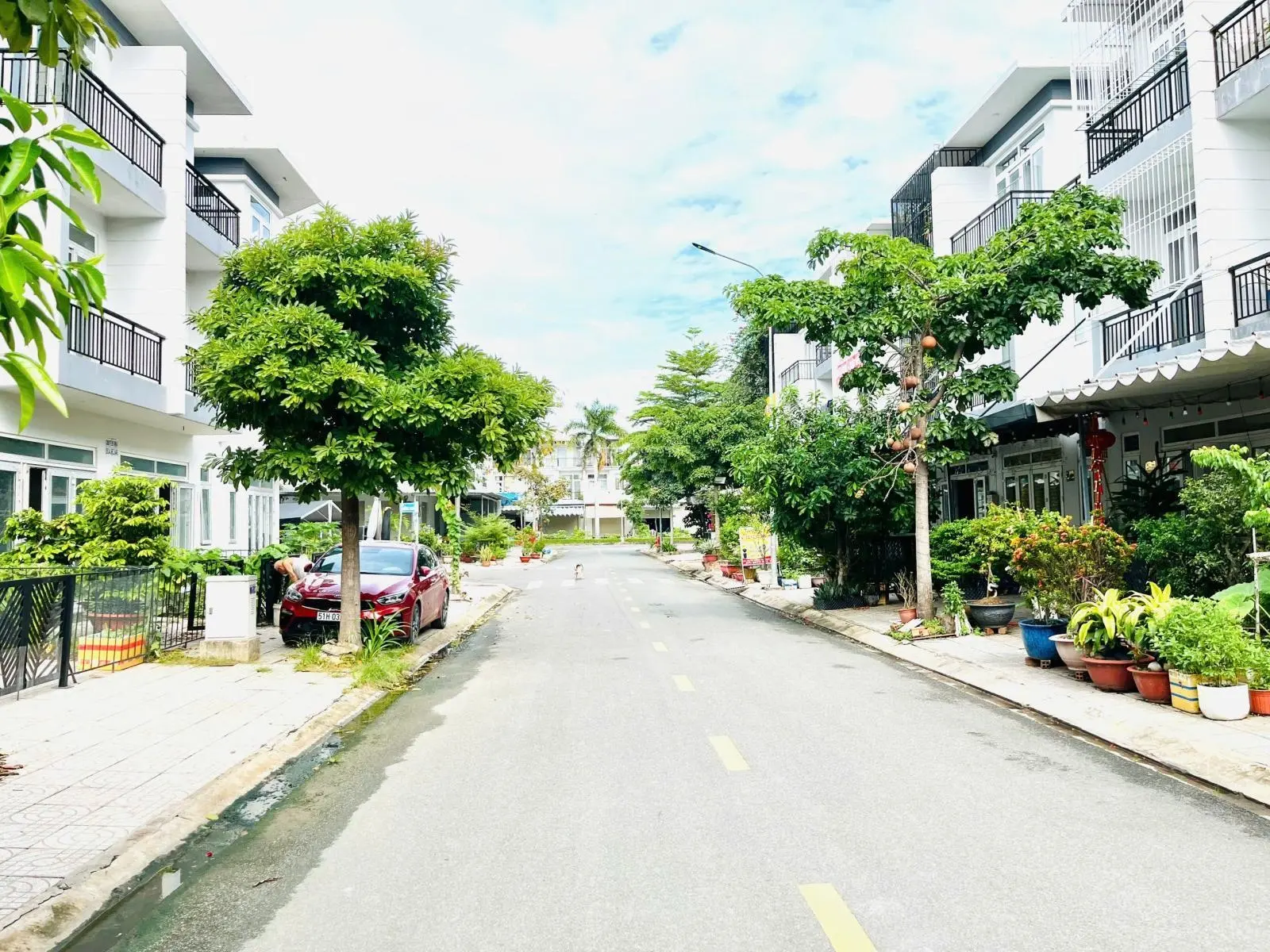 Tôi chính chủ. bán nhà view công viên (phúc an city). tôi hỗ trợ vay ngân hàng