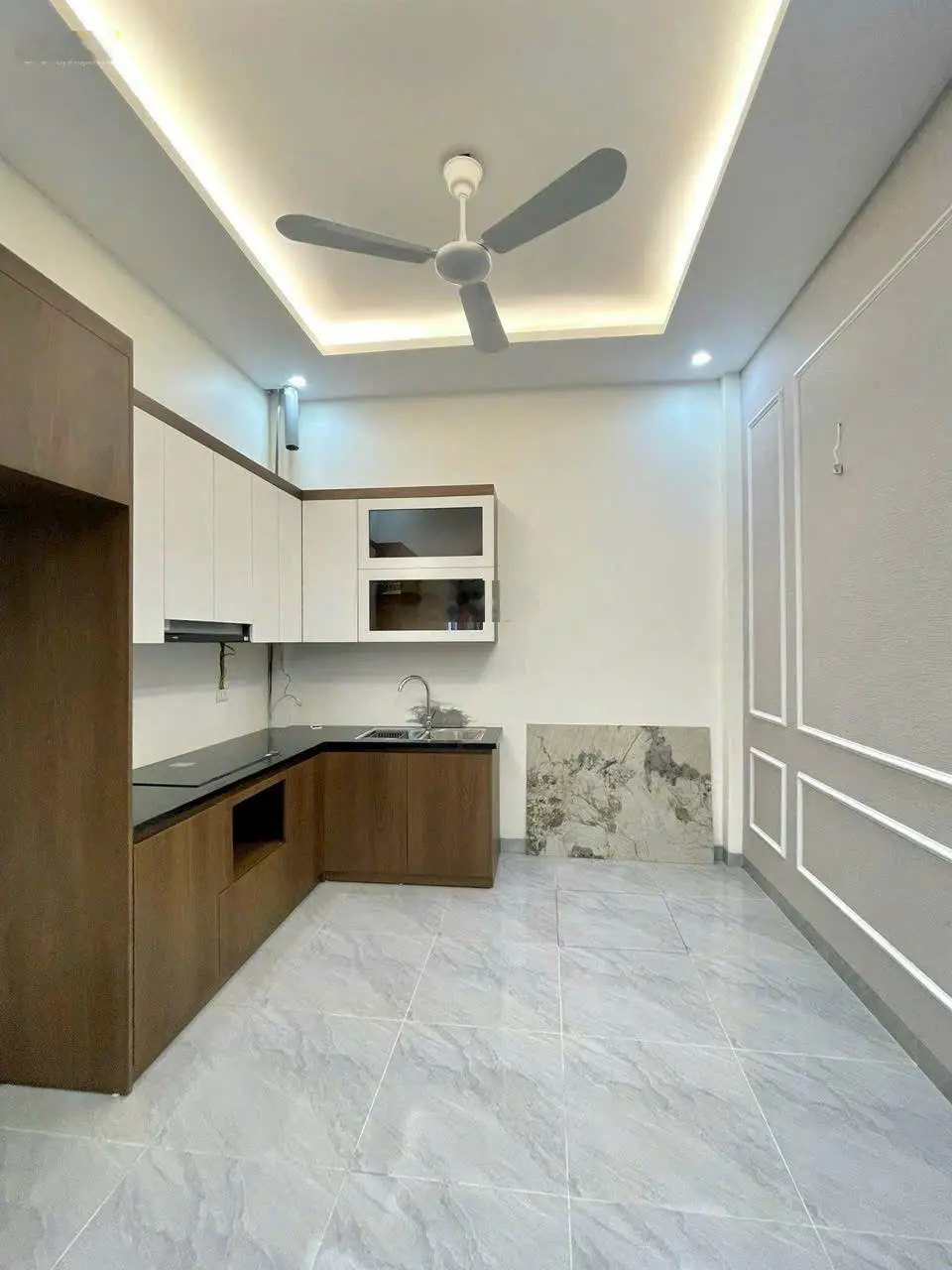 Bán nhà Cầu Tó, Kim Giang, Tả Thanh Oai 40m2 *5 t giá chỉ 3.9 tỷ