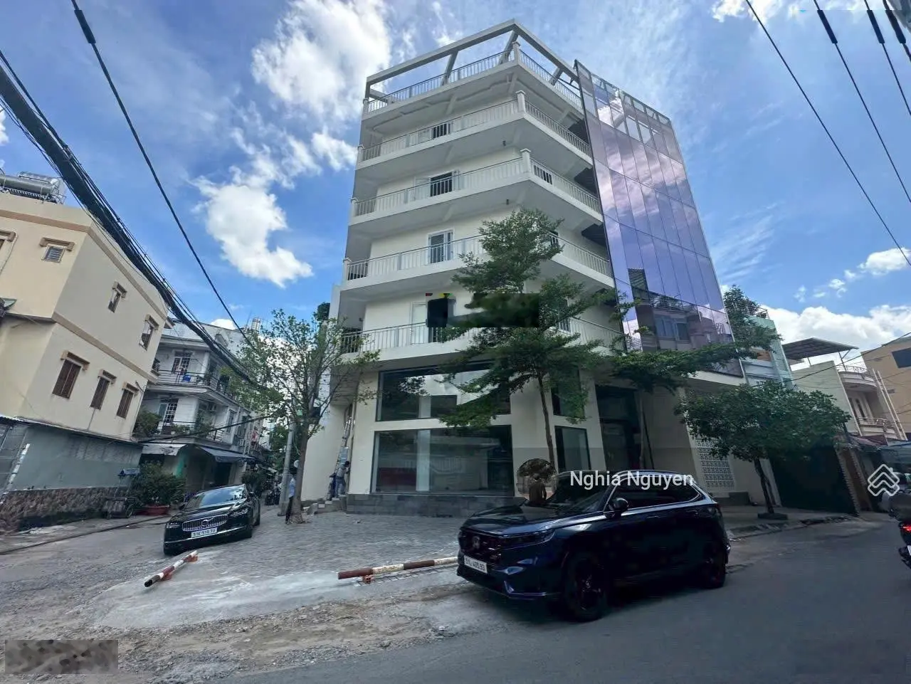 42 tỷ! Bán gấp Building siêu hiếm Lê Văn Sỹ (8x20m - XD 1 hầm 7 tầng - HĐ thuê 150 triệu/tháng)