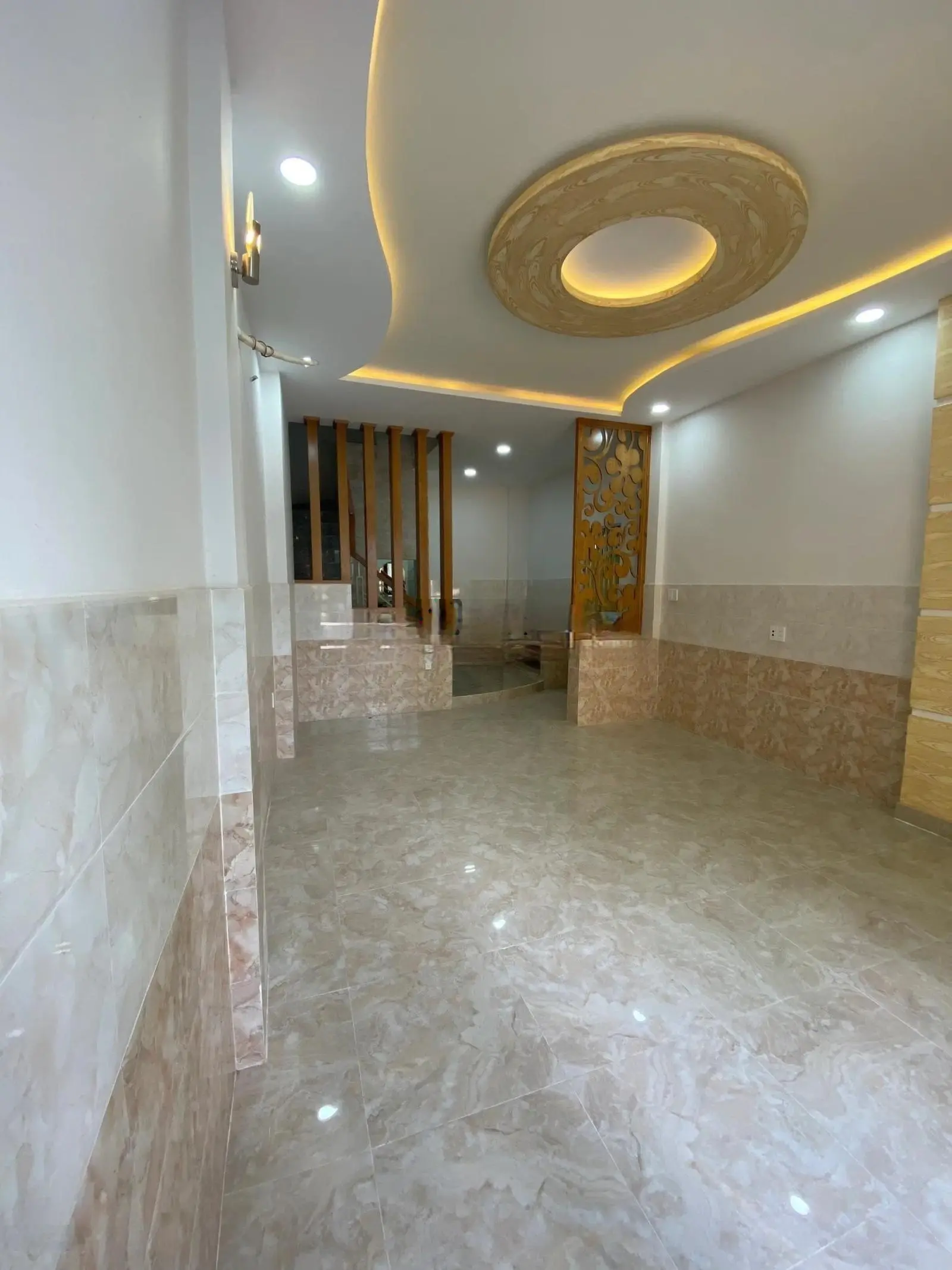 Có ngay nhà 40m2 Phan Văn Trị, Q5. Xây 1 trệt 2 lầu, gần trường THCS Kim Đồng