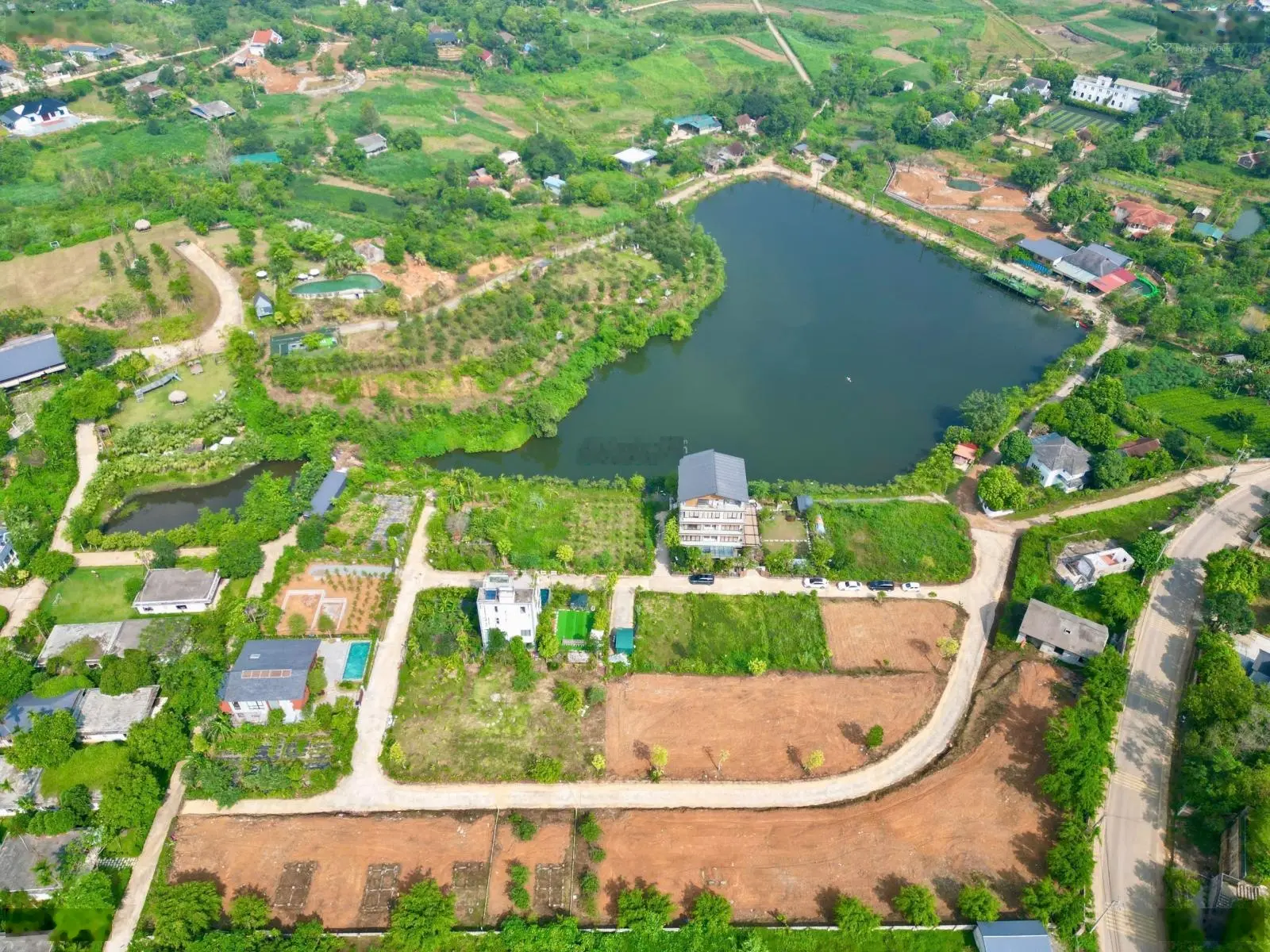 Siêu phẩm duy nhất view hồ yên bài và núi ba vì, 3 tỷ vnd, 236m2, pháp lý đầy đủ