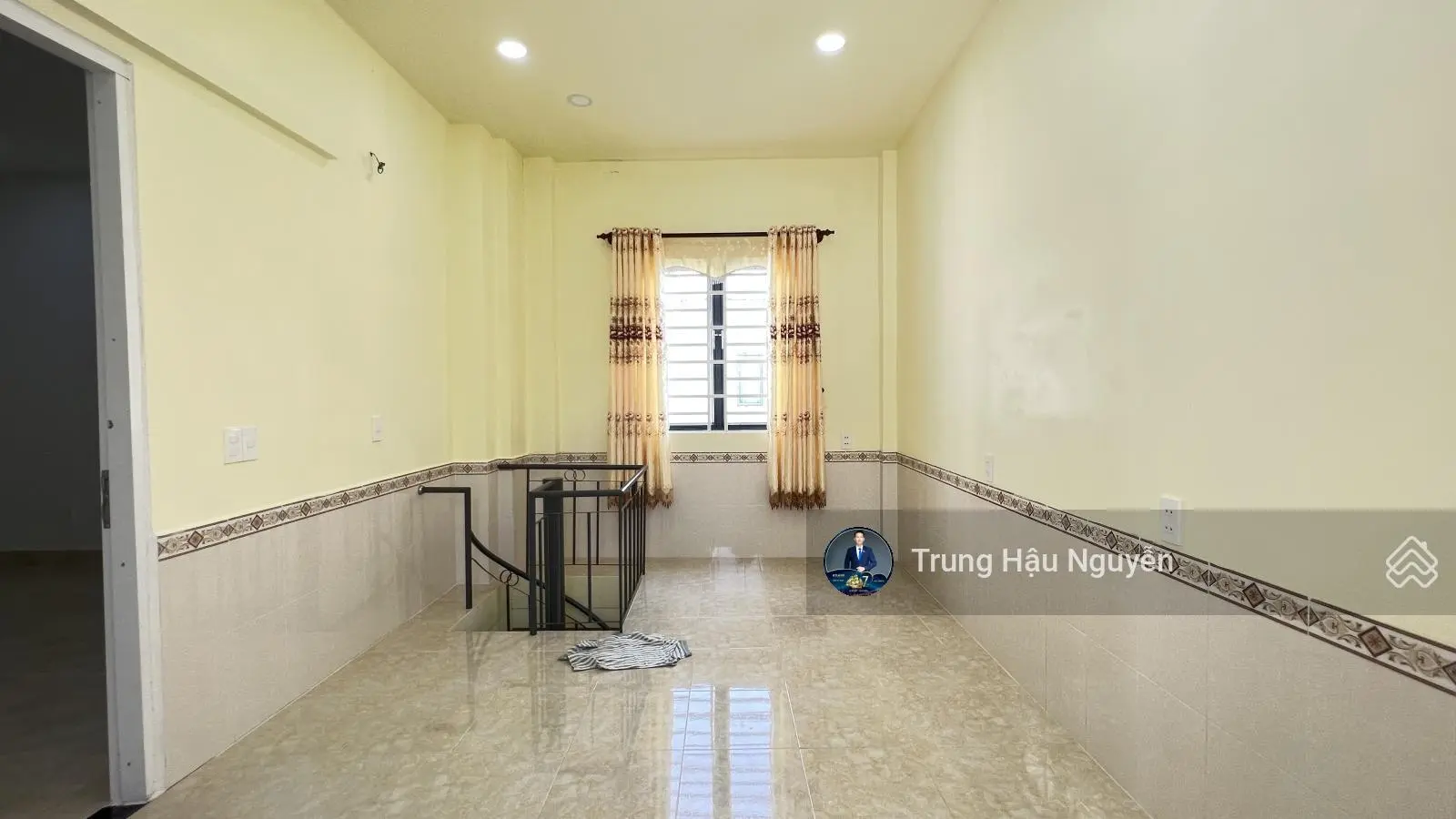 Nhà mặt tiền đường Nguyễn Tài - KĐT Phú Cường, Lộ 7m, 2 tầng, 5x20, hoàn thiện còn mới, có nội thât