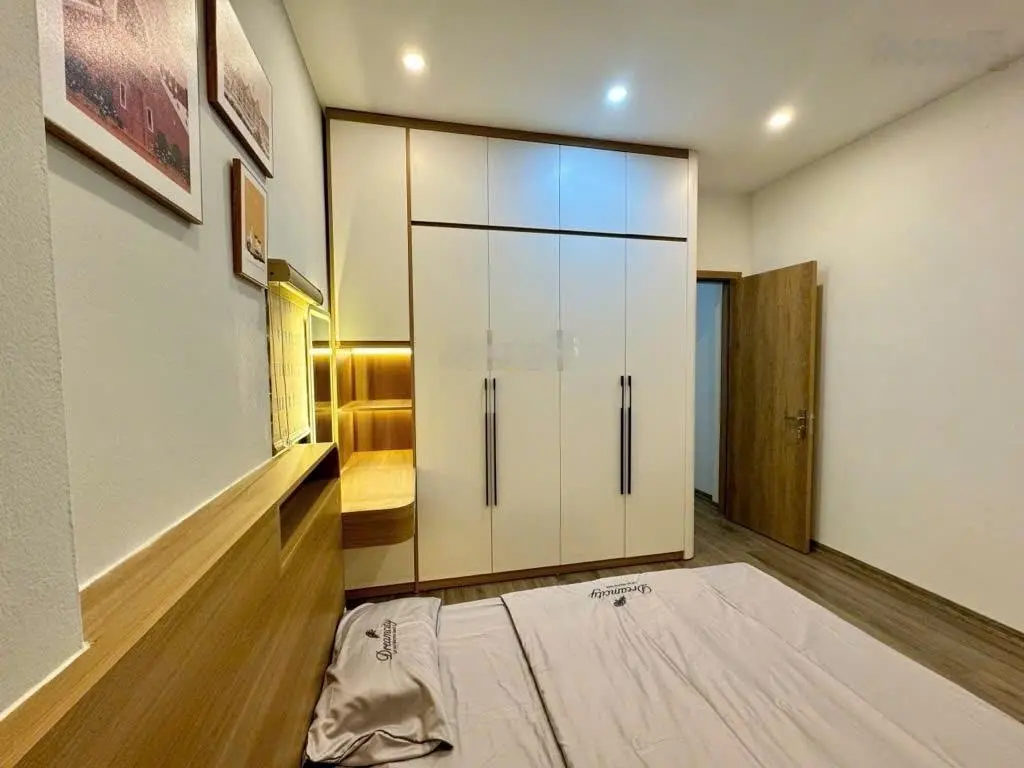 Bán NR đẹp đón tết, tại Hoàng Văn Thụ, Hoàng Mai, Hà Nội, 5,98 tỷ, 32 m2 full nội thất