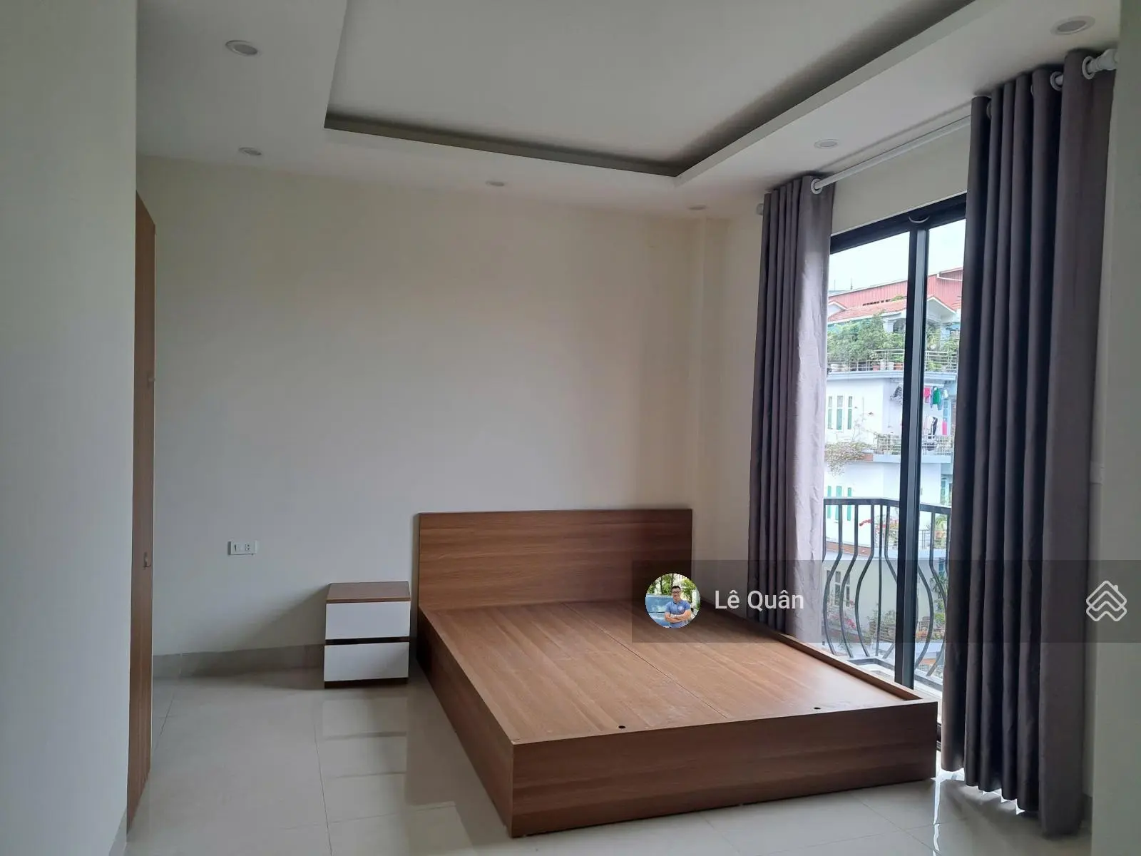 Bán lô góc 115,7m2 KVKL hoàn thiện đẹp view CV, cạnh trường Ngôi sao. LH: 0986.78.65.68