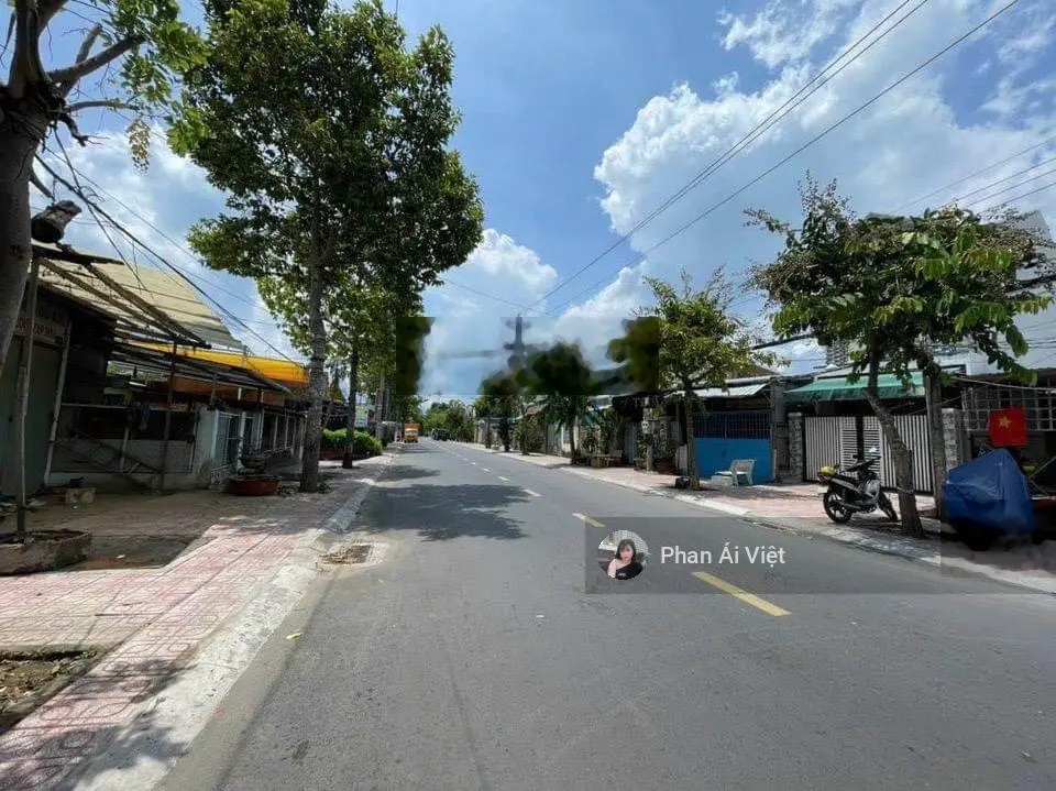 Ra lô đất ngộp Bank, Đ. Trần Bình Trọng, Phường 3, gần Coop Mart Bạc Liêu, 120m2, SHR, Đất thổ cư