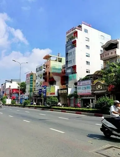 Bán nhà 2mt Hoàng Hoa Thám, P.13, Tân Bình. DT: 5x34m. Giá: 40 tỷ