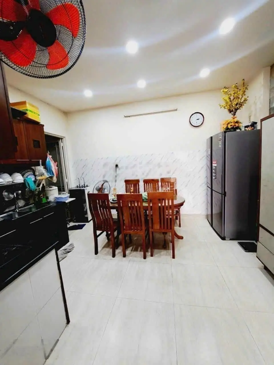 Chủ nhà di cư bán căn Phạm Văn Hai Tân Bình, 42,7m2 2PN, SHR LH: 0798.545.065