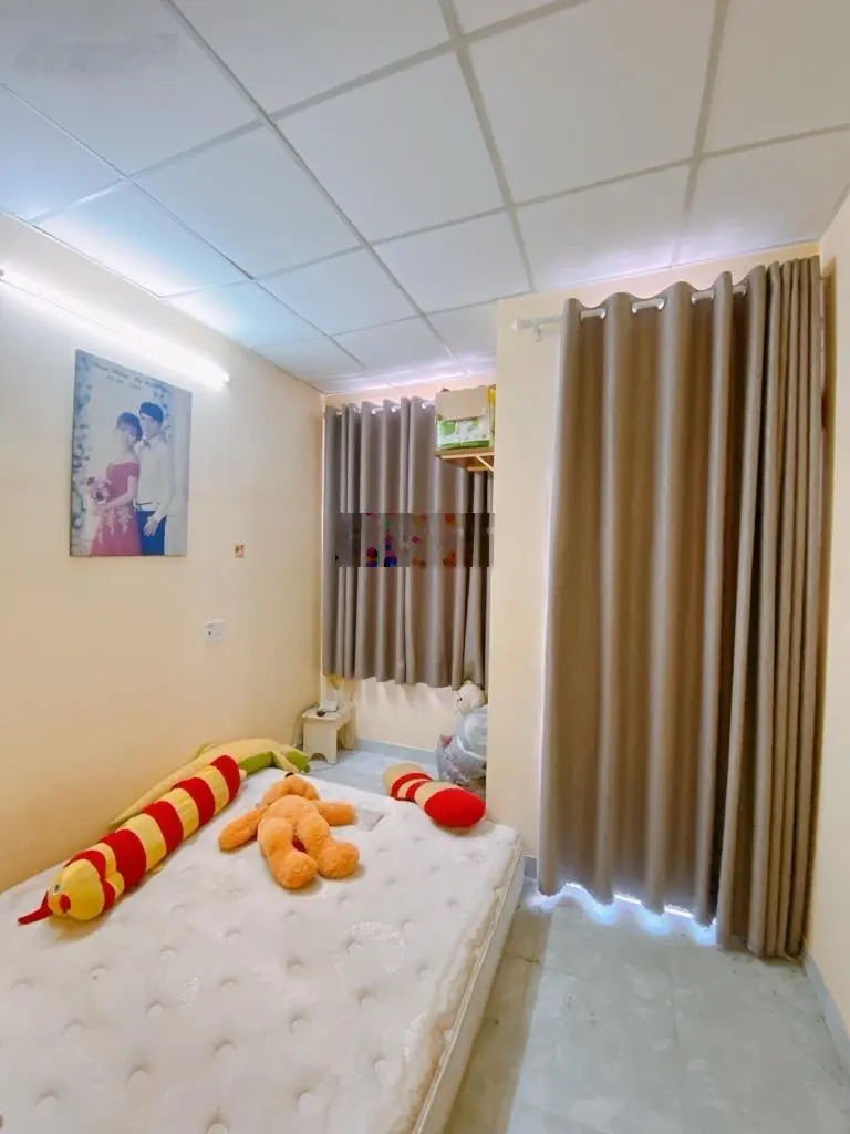 Bán nhà Lê Văn Lương, Nhơn Đức, Nhà Bè, 1,1 tỷ, 32m2 giá tốt. Gần UBND Xã. Lên Quận 7 chỉ 10p