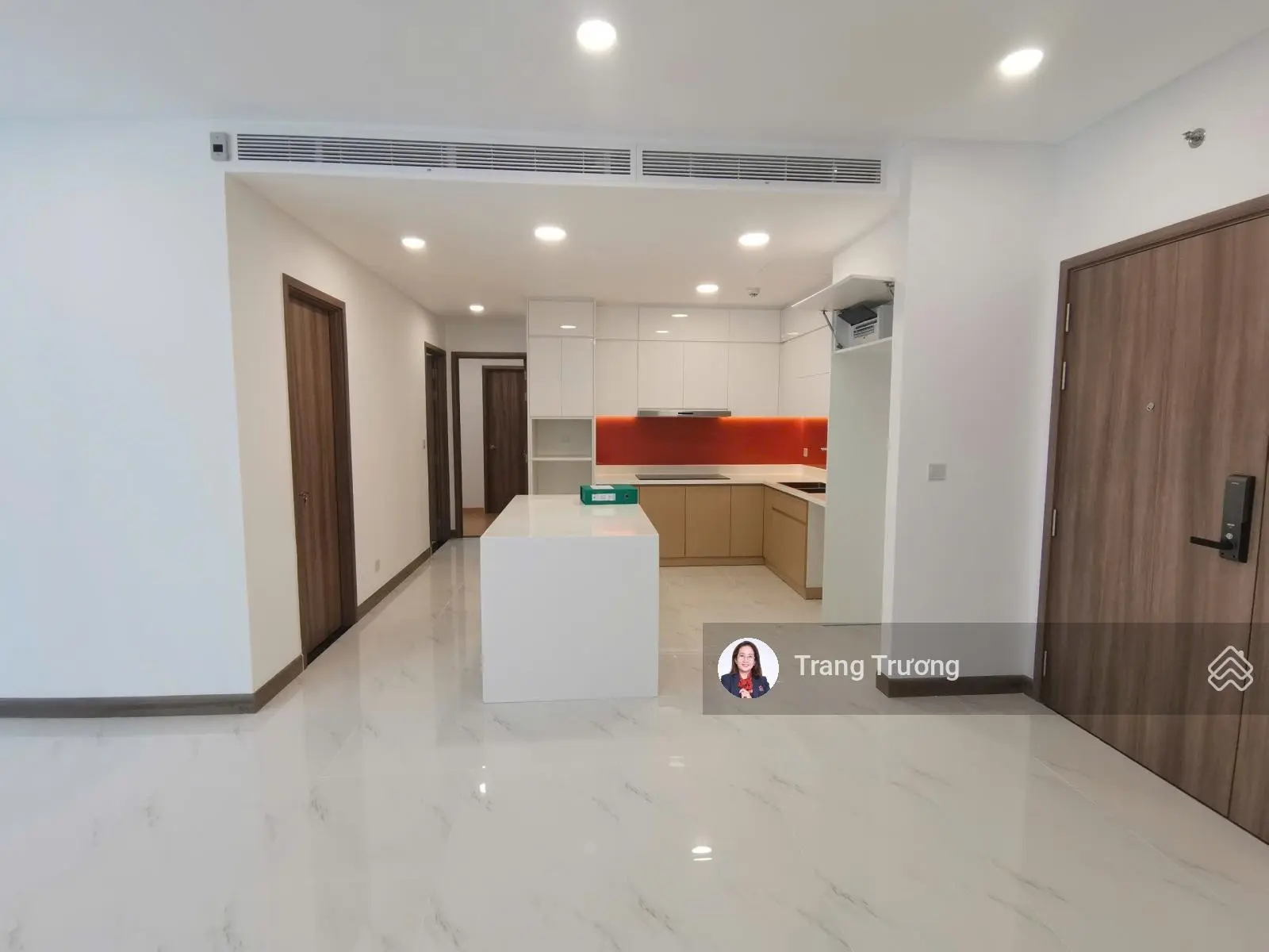 Bán CHCC Sunwah Pearl, 2pn, 106 m2, view nội khu và sông. Giá tốt : 11 tỷ