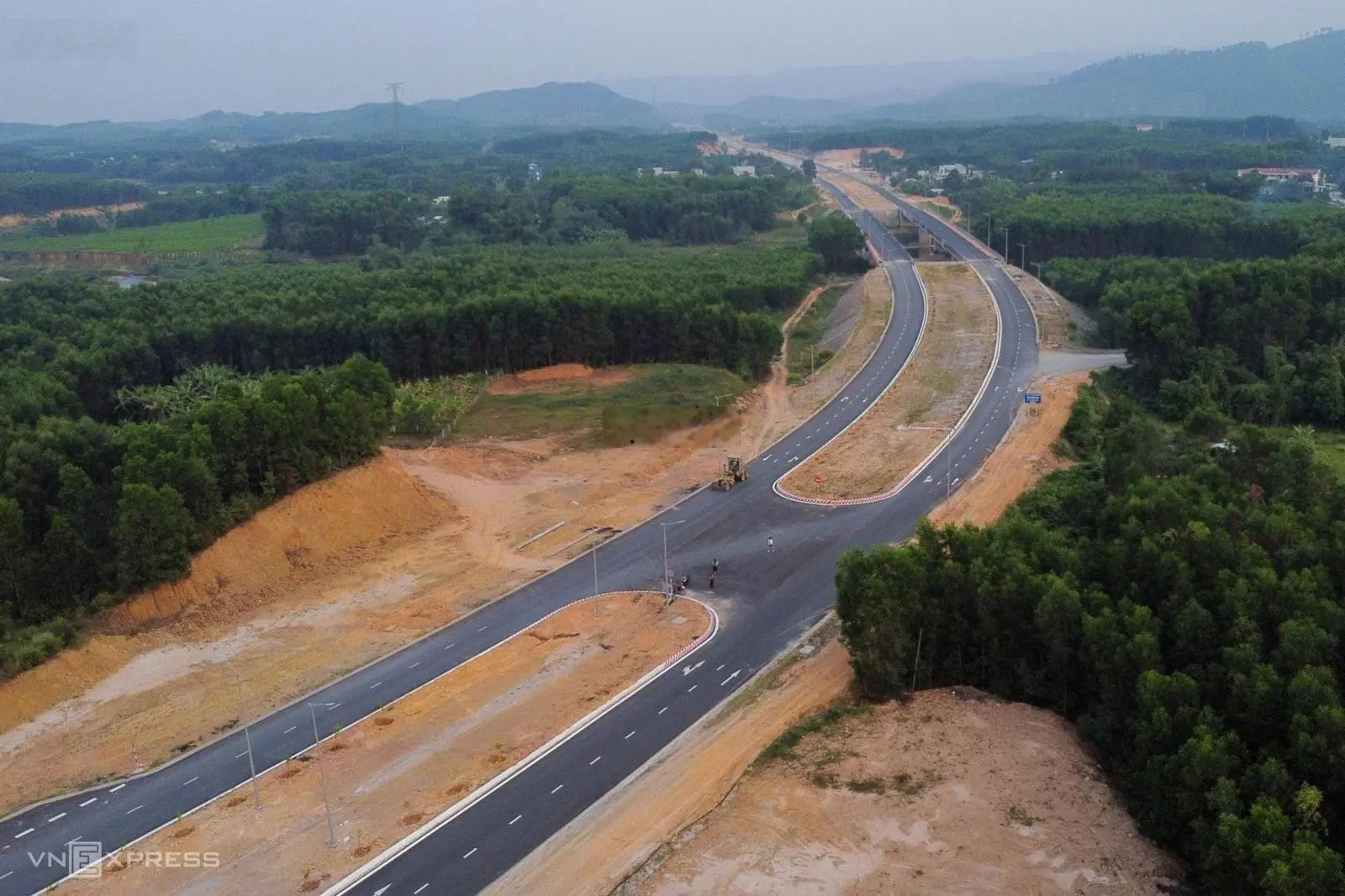 Cần bán lô đất lơn 9ha mặt tiền đường vành đai rộng 9ha xe lưu thông thuận tiện,Đầu tư sinh lời.