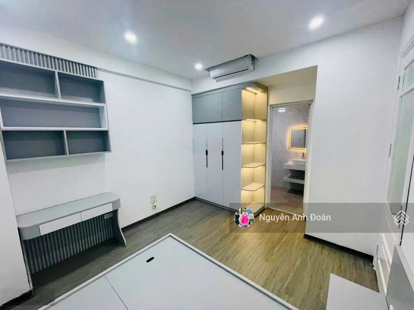 Bán gấp căn hộ chung cư 76m2, 2PN, 2VS tại Thành Phố Giao Lưu, 4 tỷ VND. Liên hệ 0985 222 358