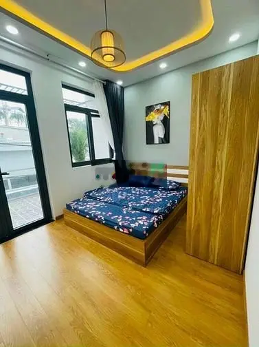 Bán nhà đường Nguyễn Sỹ Sách, P.15, Q. Tân Bình. DT: 4x15m. Giá 5 tỷ