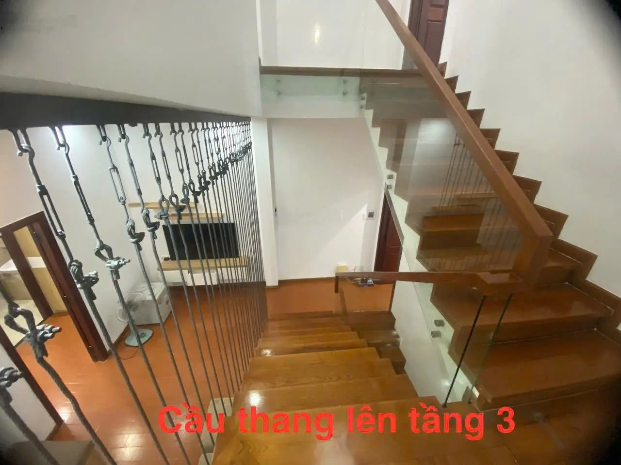 Chính chủ gửi bán nhà 3 tầng MT Nguyễn Văn Thủ, view công viên, Quận Hải Châu, Đà Nẵng