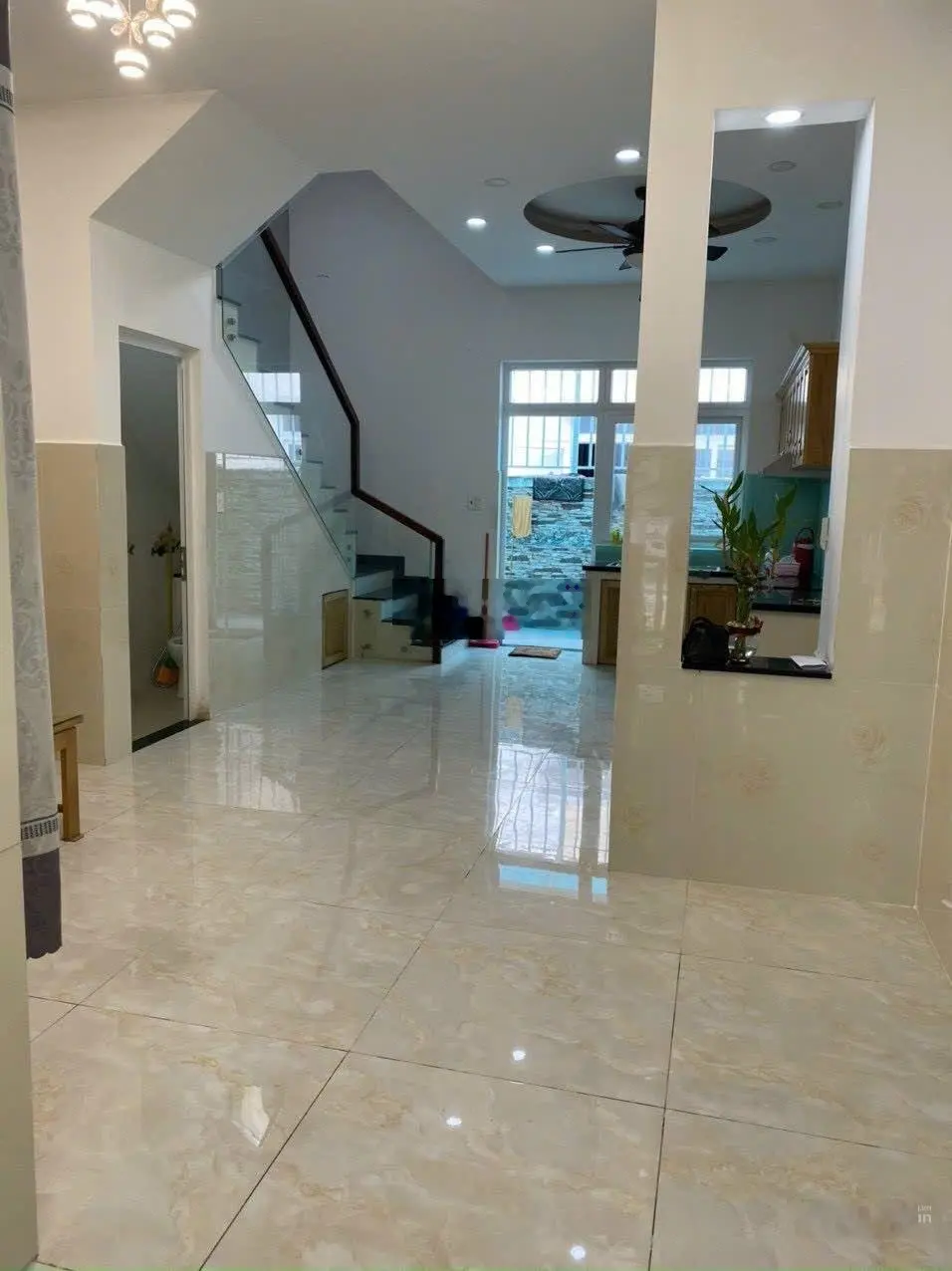 Bán nhà 6.8 tỷ 75m2 2 lầu khu compound lovera park phong phú 4 full NT