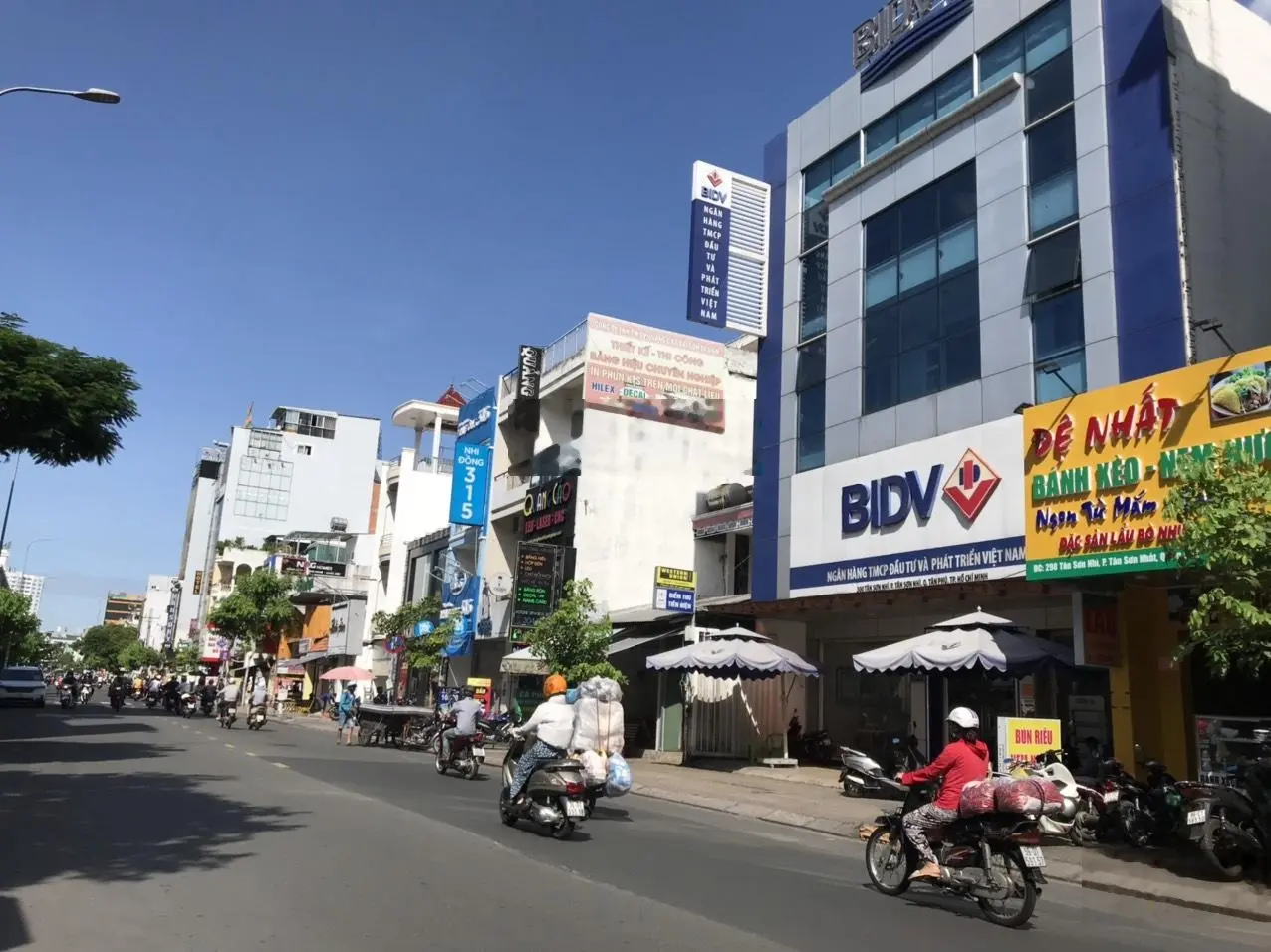 Hàng hiếm giá ngon! MT đường thương hiệu CMT8, P. 7, TB, CN: 77m2 giá 15.3 tỷ, 09417 32277 Cherry