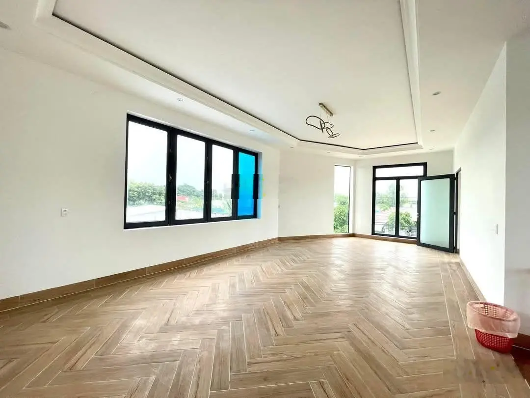 Bán NP 600m2, 4PN, 4WC tại Nguyễn Mạnh Hùng, P Long Toàn, Bà Rịa, 14 tỷ