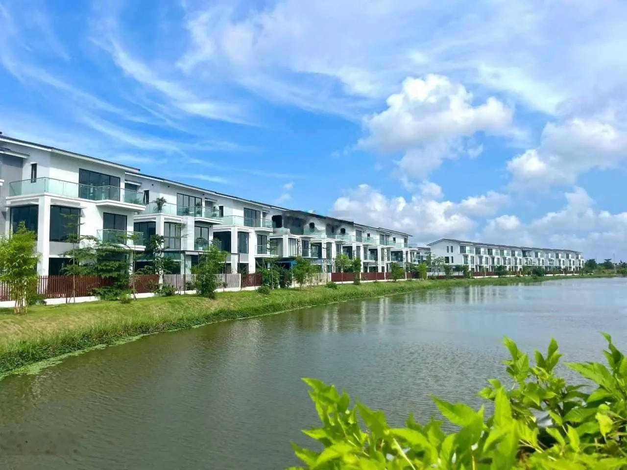 Duy nhất 1 căn đơn lập view sông 205m2 KĐT Belhomes City - đón cầu Nguyễn Trãi khởi công Quý4/2024