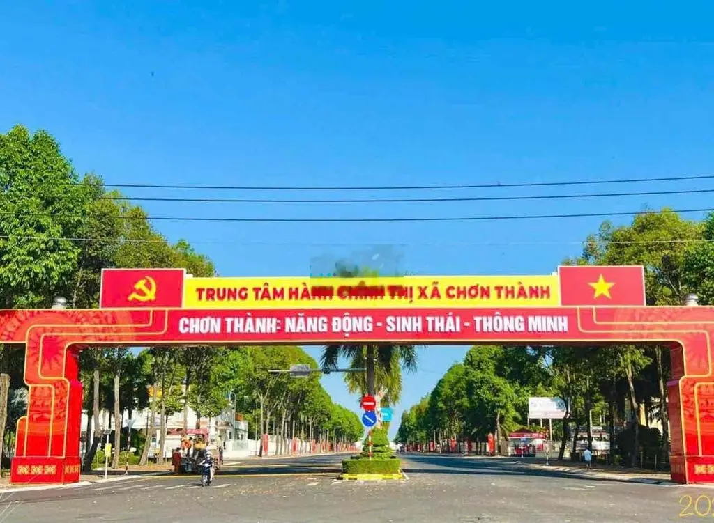 chính chủ cần bán gấp lô đất ngay TTHC Chơn Thành , SHR