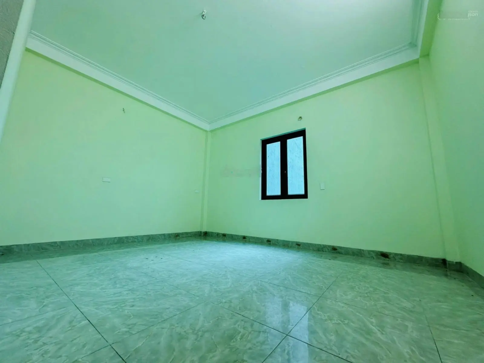 Bán nhà 3 tầng 1 tum tại Khai Quang, Vĩnh Yên, Vĩnh Phúc, 3,8 tỷ, 95 m2, view Đài truyền hình