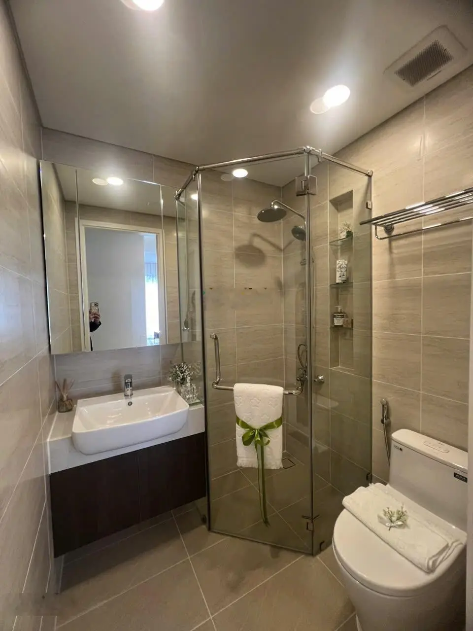 1 căn duy nhất 1PN + 1WC 46m2 view sông Sài Gòn giá 1tỷ5 thanh toán 250 triệu nhận nhà Q2/2025