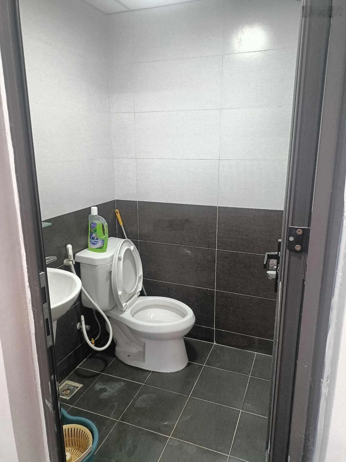 Bán gấp căn hộ Ruby City CT3, 2,3 tỷ, 50,8m2, 2PN, 2WC