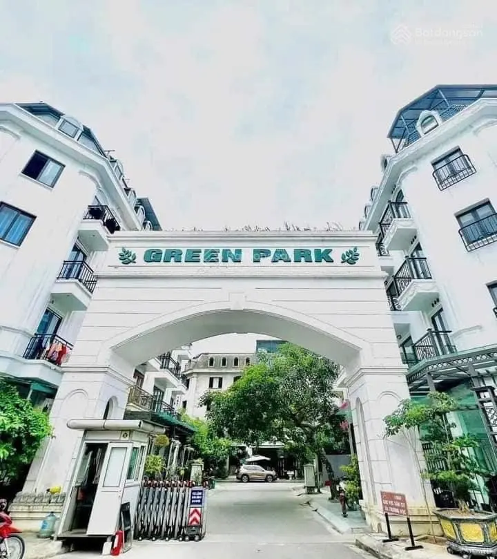 Hiếm chủ cần bán gấp - lô góc - Green Park Vĩnh Hưng 72 m2, MT 5 m, giá 16 tỷ