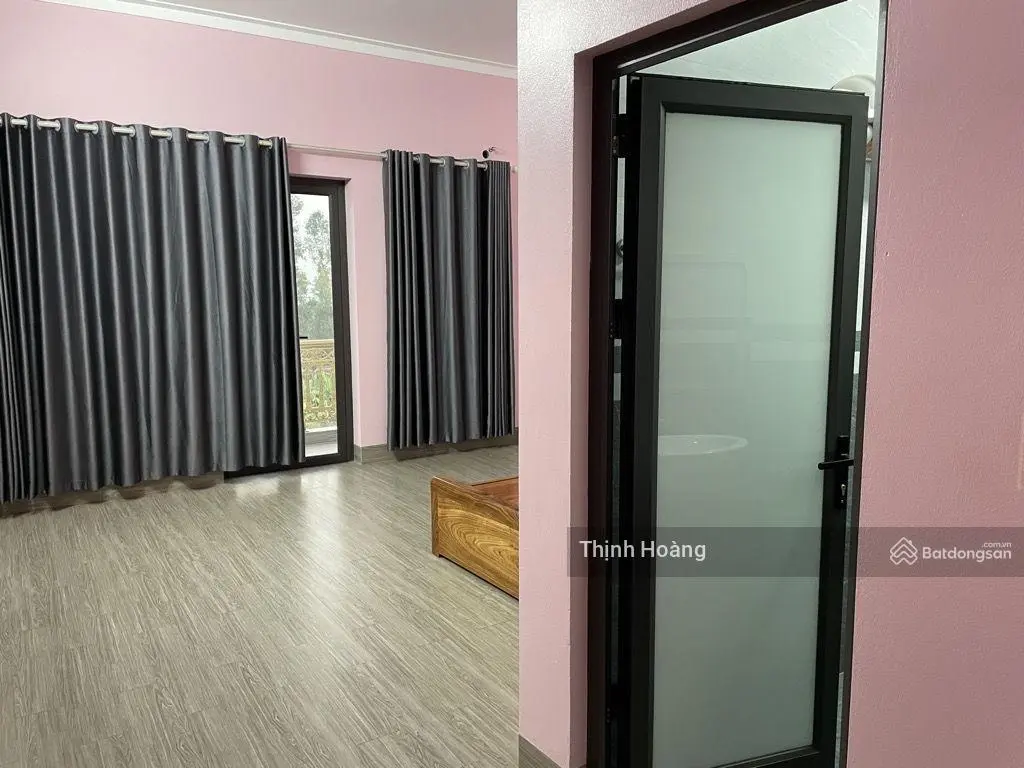 Bán gấp nhà 6 tầng thang máy 48m2, 9,8 tỷ, view đẹp, nội thất cao cấp, ngõ thông oto vào nhà