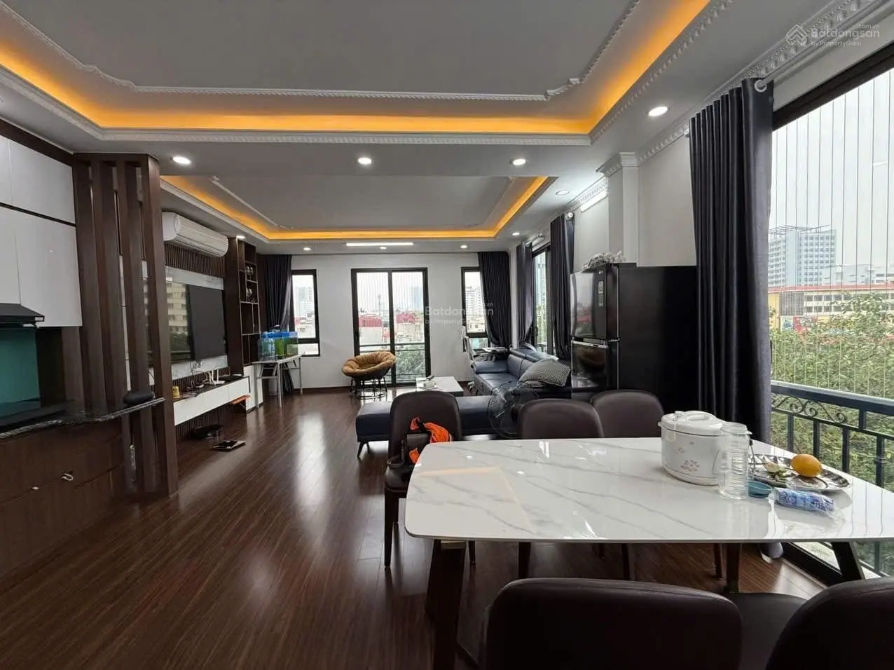 Bán biệt thự đẹp KĐT Yên Hòa, Cầu Giấy 160m2 mặt tiền 10m, 4 tầng view thoáng