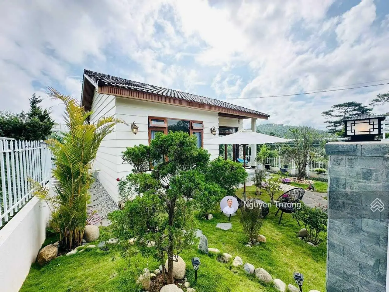 Bán villa/biệt thự view rừng thông Đà Lạt bao quanh xanh ngát, thiết kế sang trọng