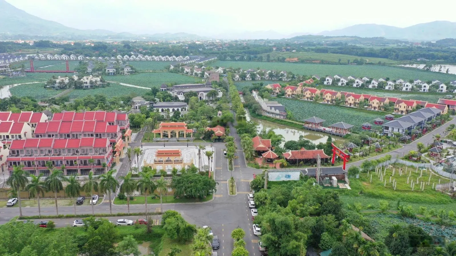 Bán biệt thự BT-27.02 Thanh Liên Wyndham - Vườn Vua Resort & Villas, View hồ Sen. LH 0936 383 ***