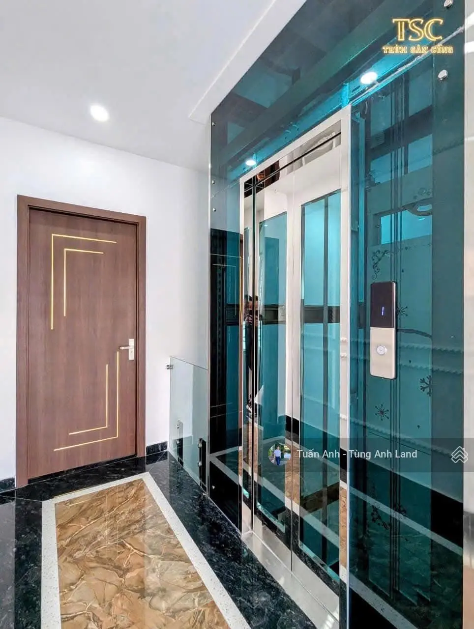 Bán nhà 5 tầng 80m2 thang máy, khu phố Tô Vũ, Văn Cao