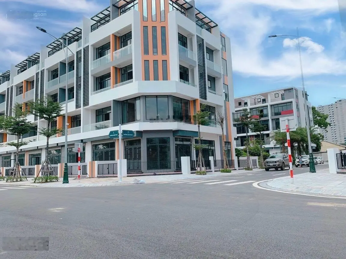 15.5 Tỷ có ngay 76m2, 380m2 sử dụng, view công viên, đường 9 mét. Alo: 0919185809