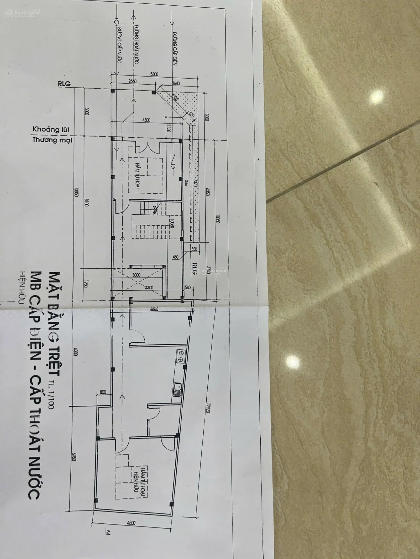 Vị trị đặc biệt góc ngã ba ( mặt tiền ) 5.5 x 25.3 34 tỷ thiện ý thương lượng chính chủ.