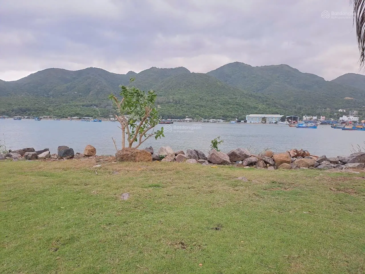 Bán Nhà Thô view Sông tại An Viên Nha Trang