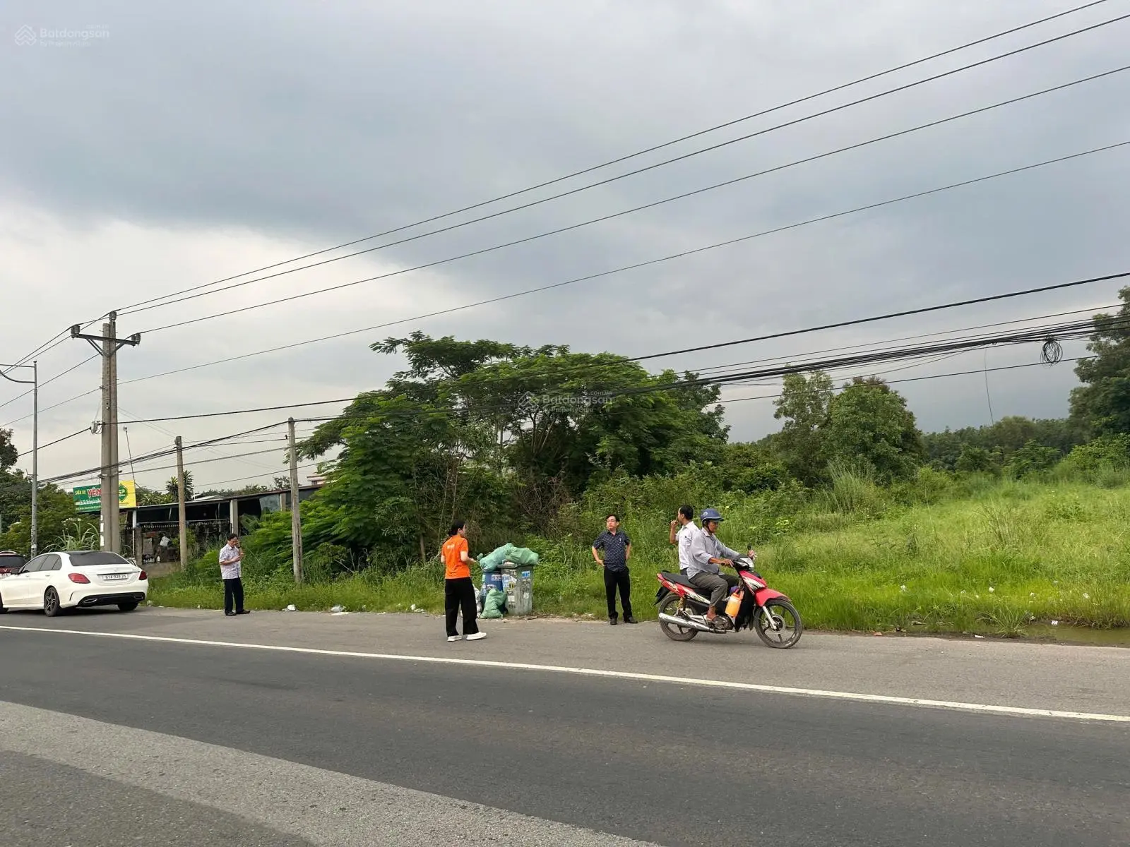 Hiếm có khó tìm, cơ hội cực tiềm năng, bán lô đất siêu rộng, mặt tiền đường QL14 (Nguyễn Văn Thành