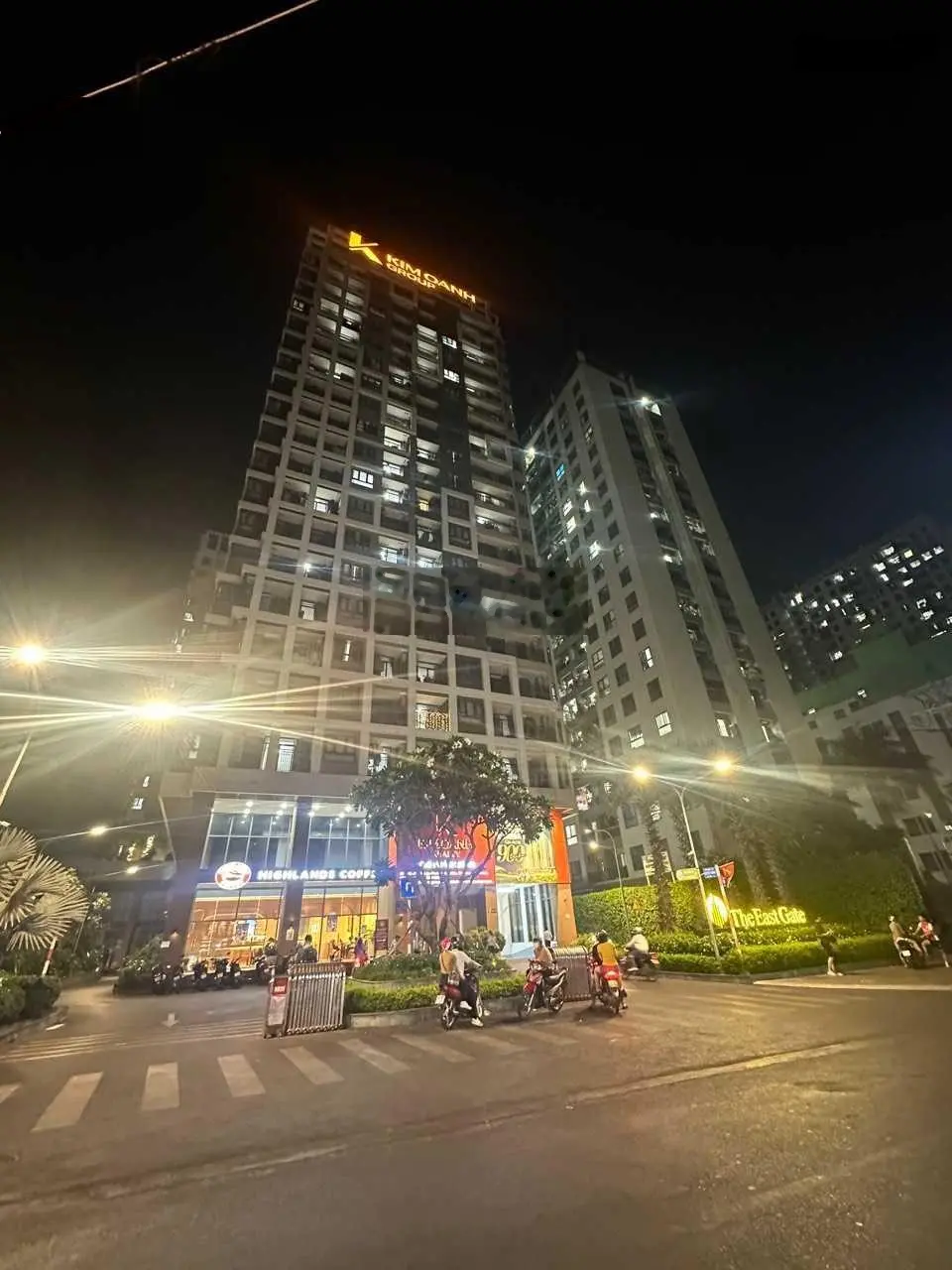 Cần bán căn góc 1PN giá tốt, sổ sẵn The East Gate - Metro Tower, Dĩ An, cạnh Làng Đại Học Quốc Gia