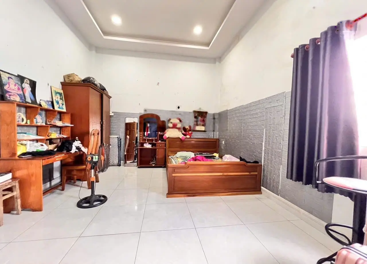 Bán gấp trước tết! nhà 2 tầng đẹp, 82m2, ô tô đậu trong nhà - linh xuân, thủ đức - giá chỉ 4.x tỷ