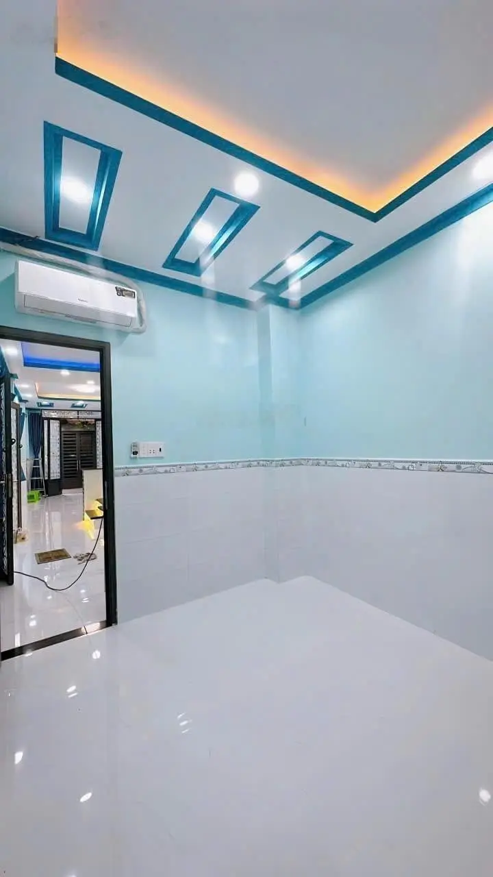 Xoay vốn kinh doanh bán nhanh Nguyễn Thiện Thuật - Q3 - 41,2m2 giá 1 TỶ 8OO ( CTL ) LH: 0902732094