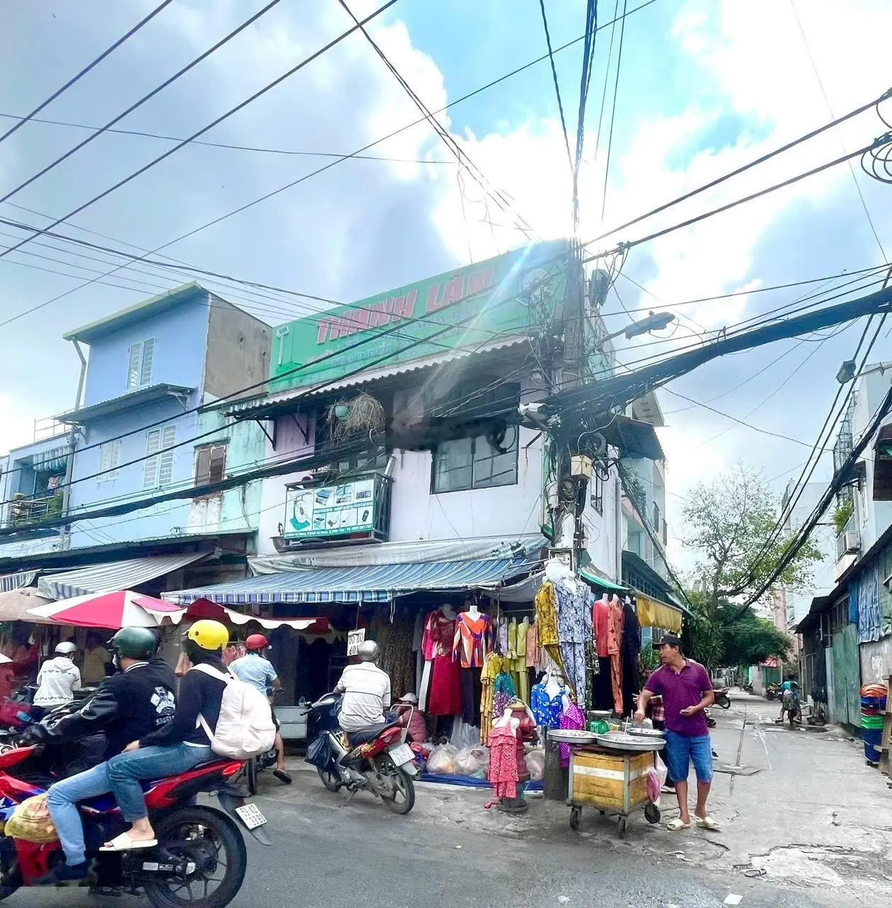 Chỉ 1,6tỷ có ngay nhà đang cho thuê gần 20tr/tháng. ngay khu tên lửa và aeon mall