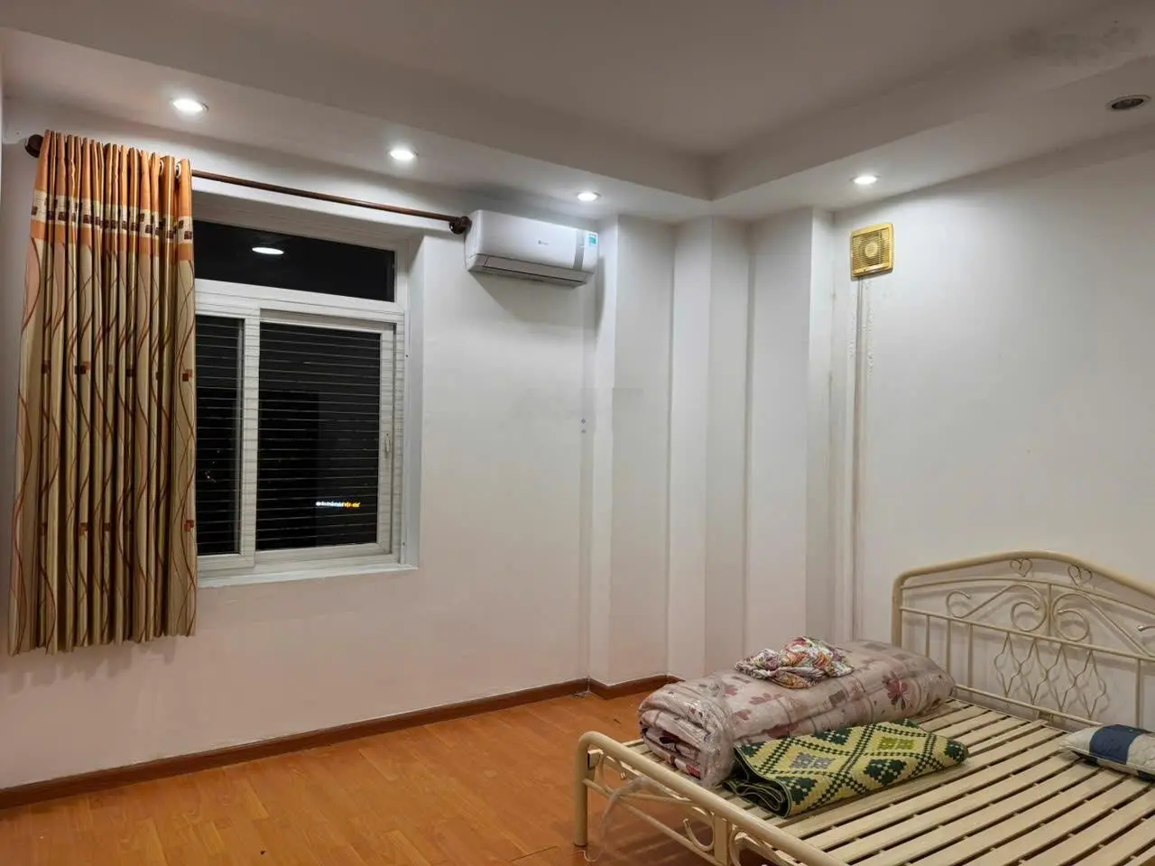 Hiếm nhà bán Lữ Gia Plaza tầng đẹp 2PN 92m2 hướng mát chỉ 4.3 tỷ TL, LH 0931 792 *** em Thái